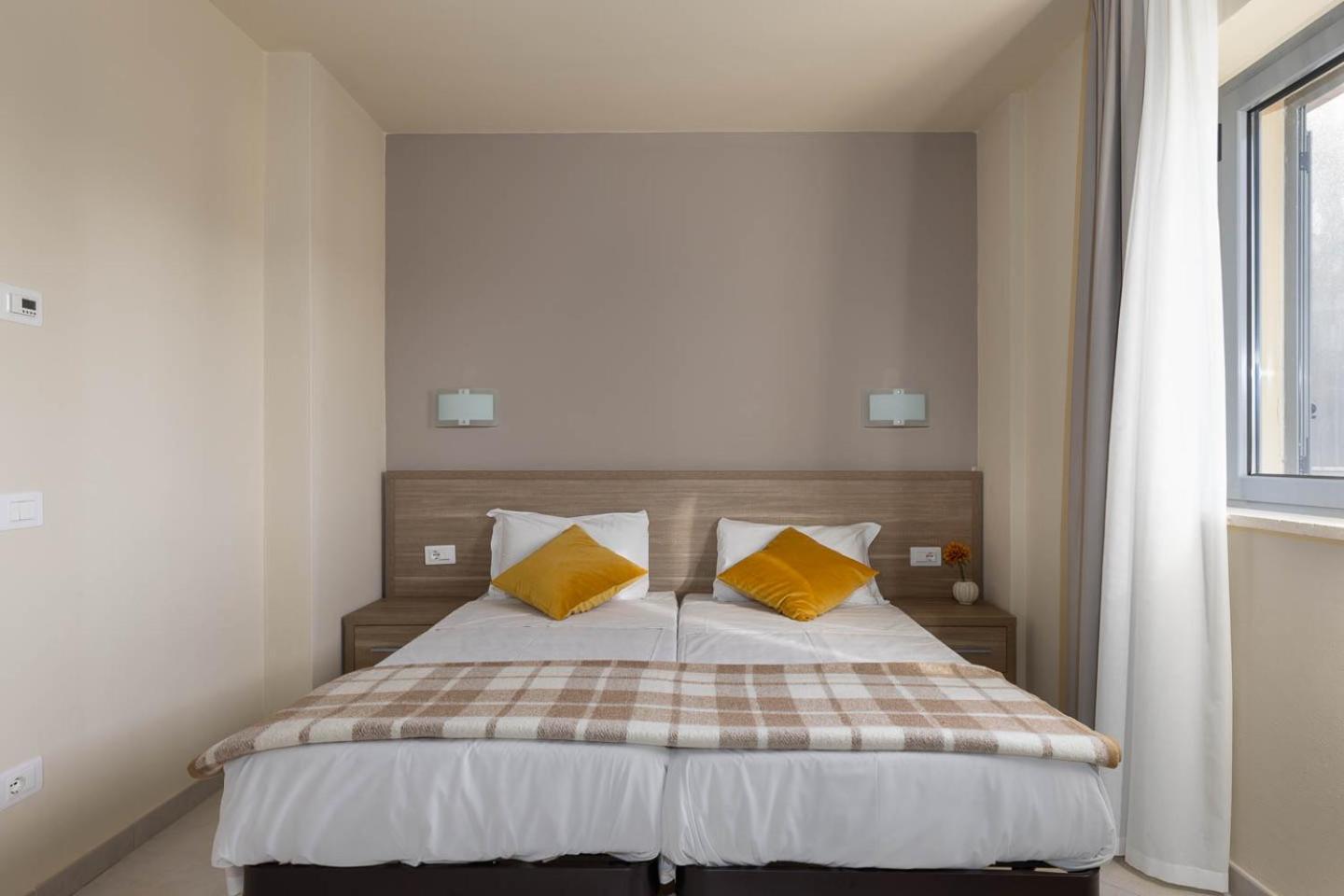 Tuscasi Aparthotel Совичилле Экстерьер фото